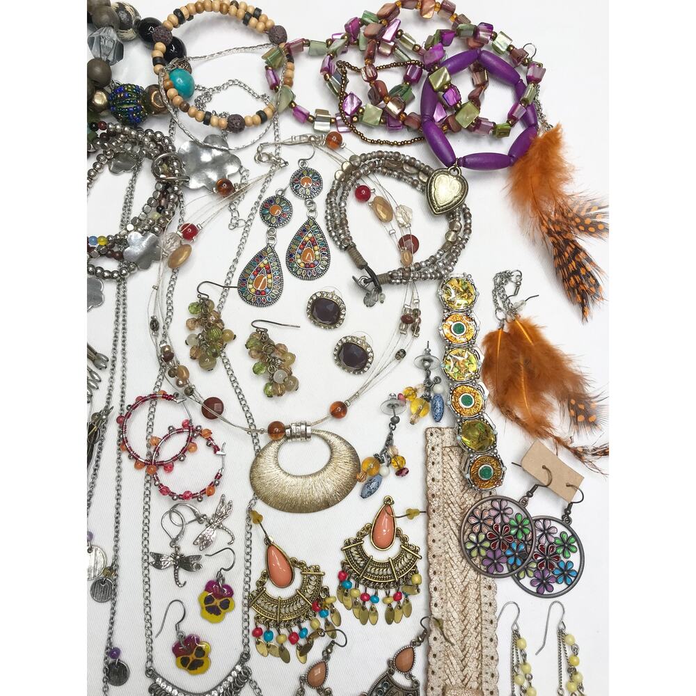 1.36lb Boho Festival Bronze Estate Mix Jewelry Necklace Earring Lot Bundle VTG - Picture 6 of 16